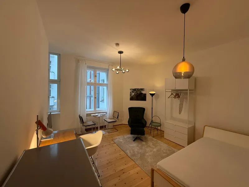 Unbefristet: möbliertes Apartment — photo 1